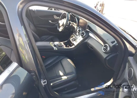 2016 Mercedes-Benz C 300 Sport из США, поврежденный, VIN 55SWF4JB7GU154778